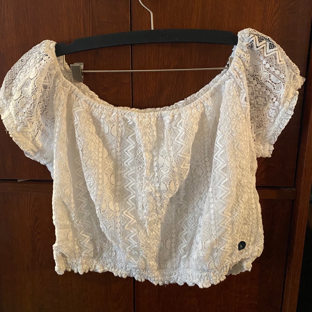 Lace crop shirt